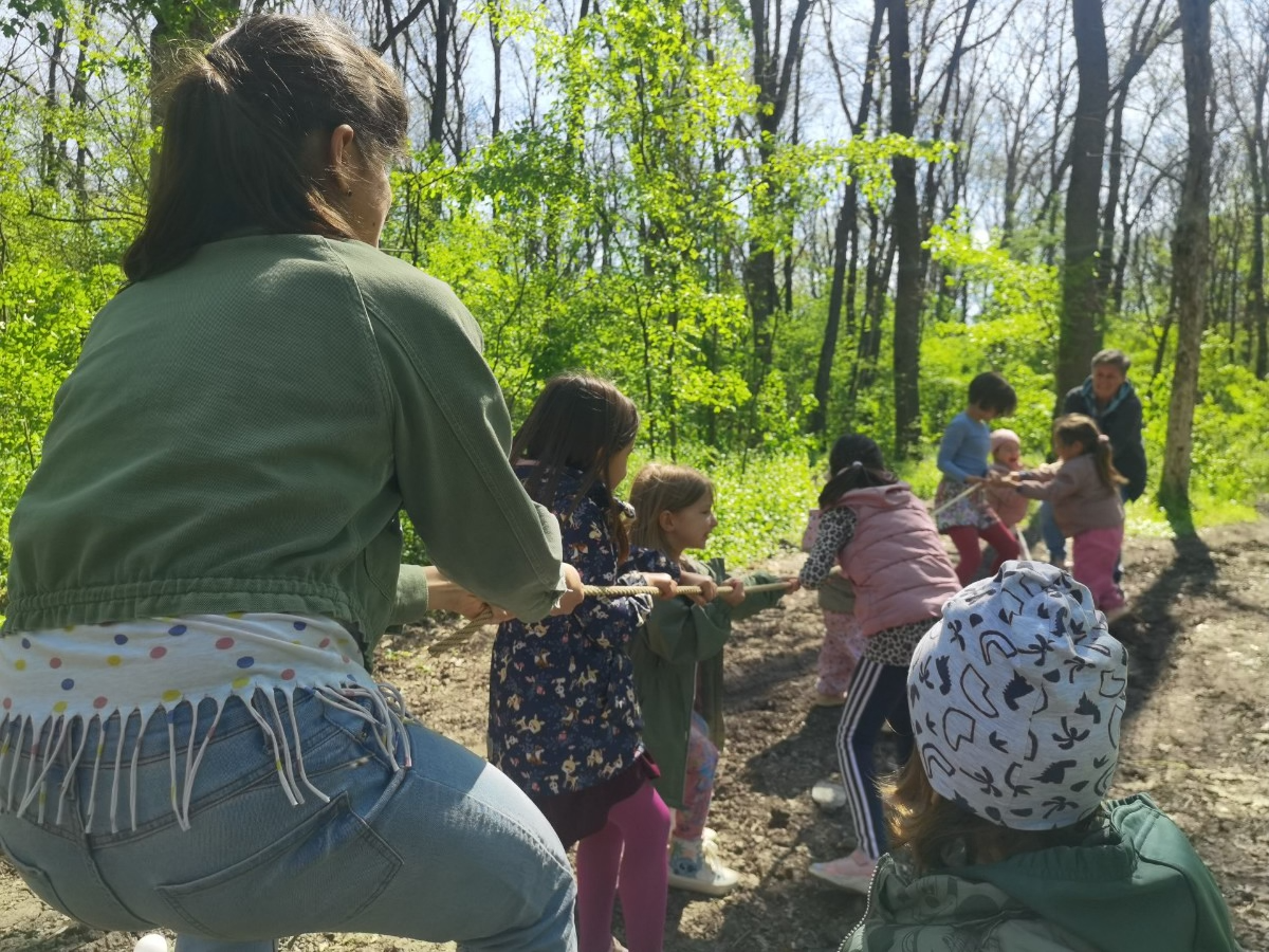 Afterschool – copii în sala de clasă
